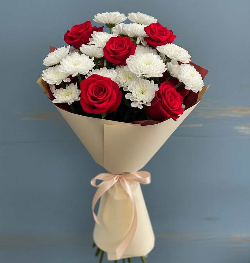 Букет цветов из: Розы и Хризантемы в Сясьстройске