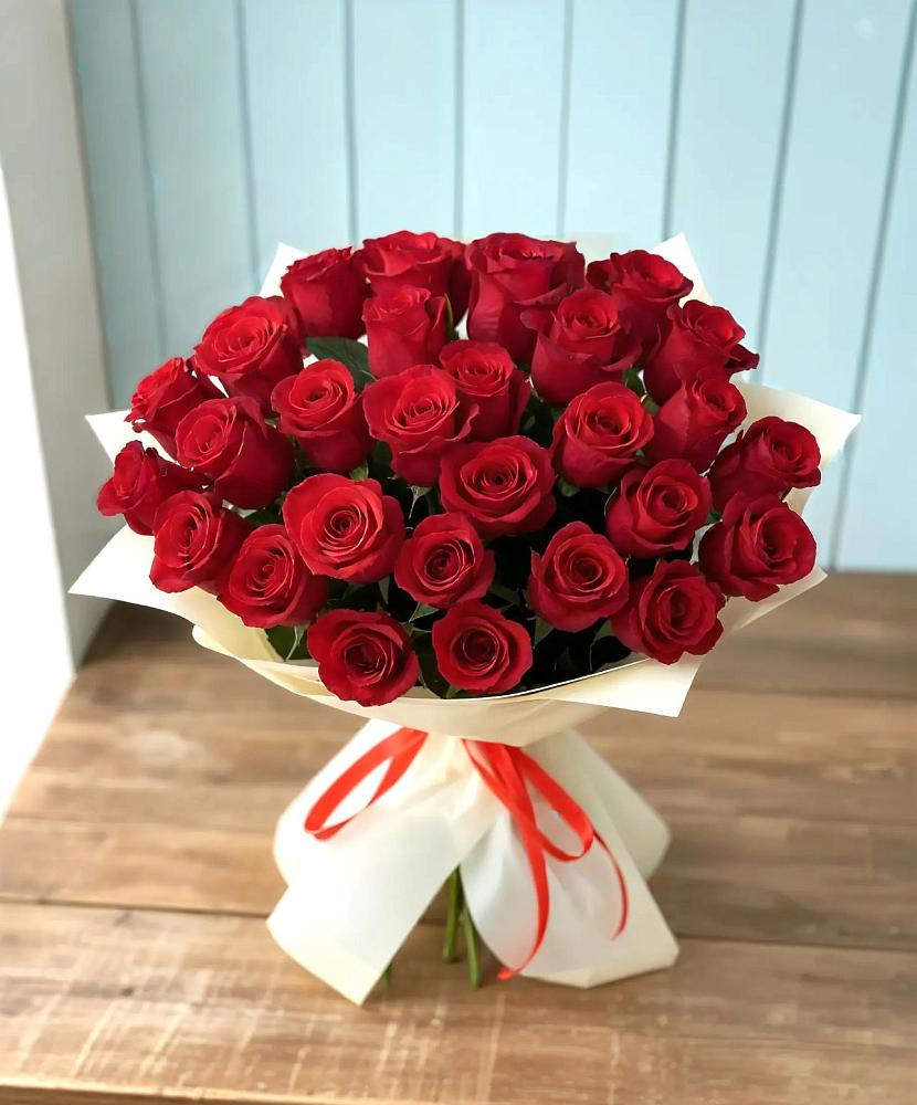 Букет 29 Красных роз в Сясьстройске
