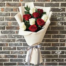 Букет цветов из:  Розы #REPLACE_PRED# Сясьстройске