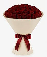 Букет 101 Бордовая роза Блэк Бакарра в Сясьстройске