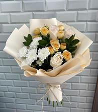Букет цветов из:  Розы и Хризантемы в Сясьстройске
