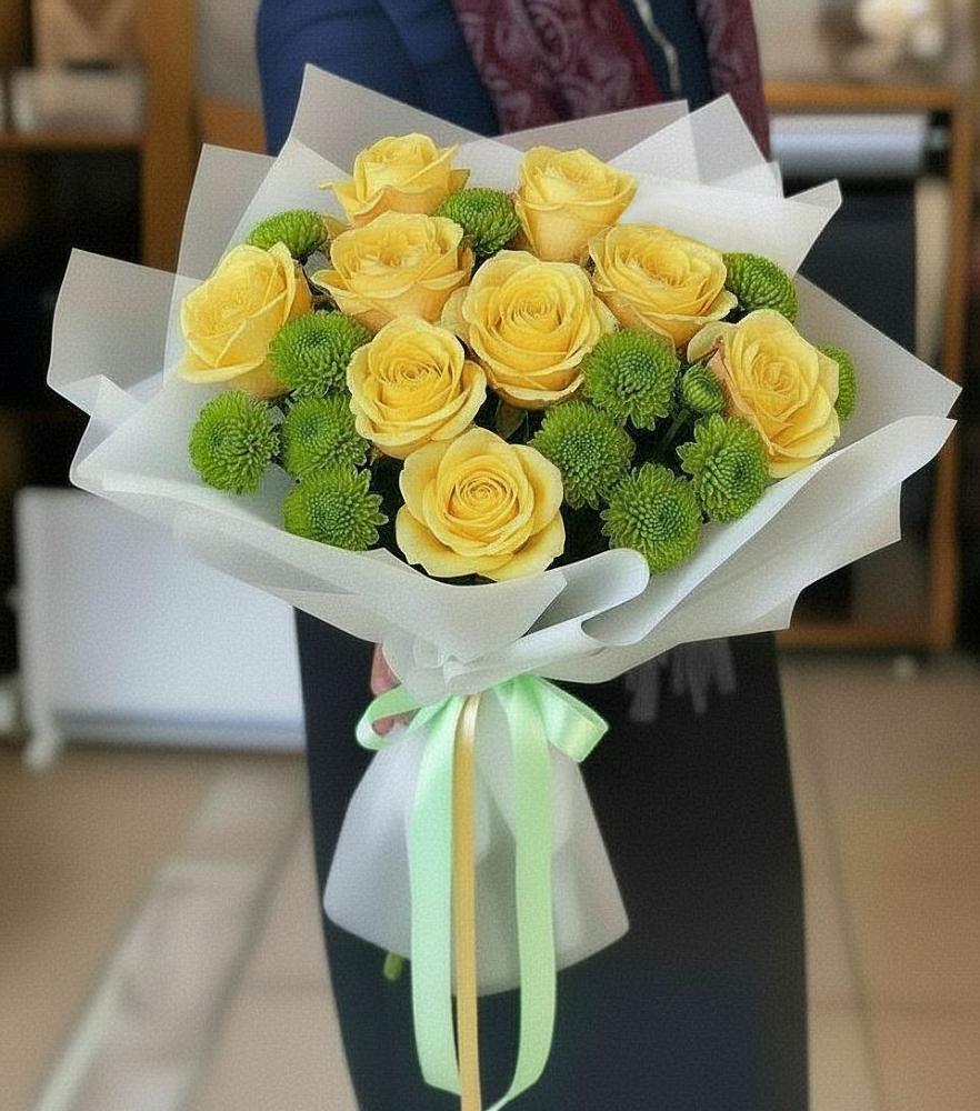 Букет цветов из: Хризантемы и Розы в Сясьстройске