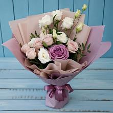 Букет цветов из:  Розы и Лизиантусы #REPLACE_PRED# Сясьстройске
