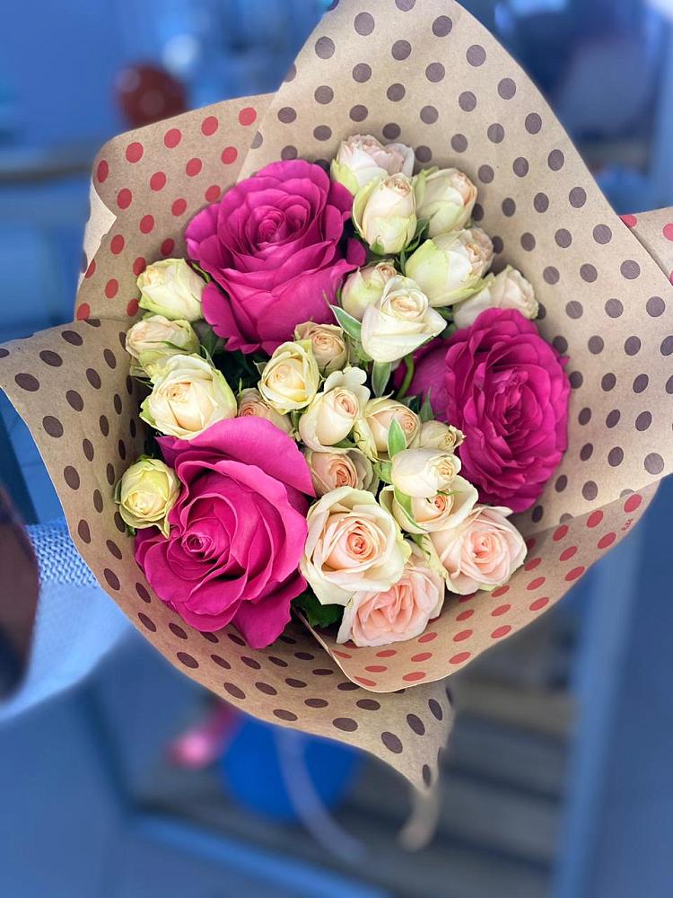 Букет цветов из: Розы в Сясьстройске