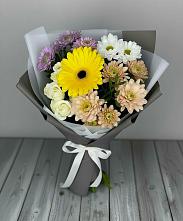 Букет цветов из:  Розы, Герберы и Хризантемы #REPLACE_PRED# Сясьстройске