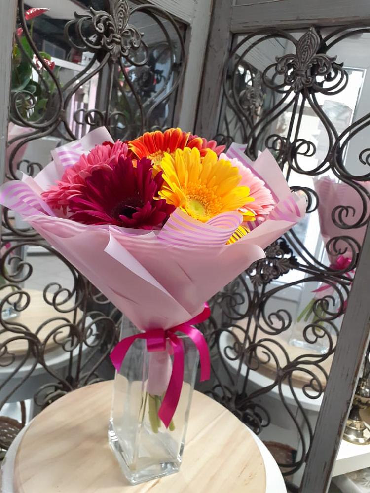 Букет цветов из: Герберы в Сясьстройске