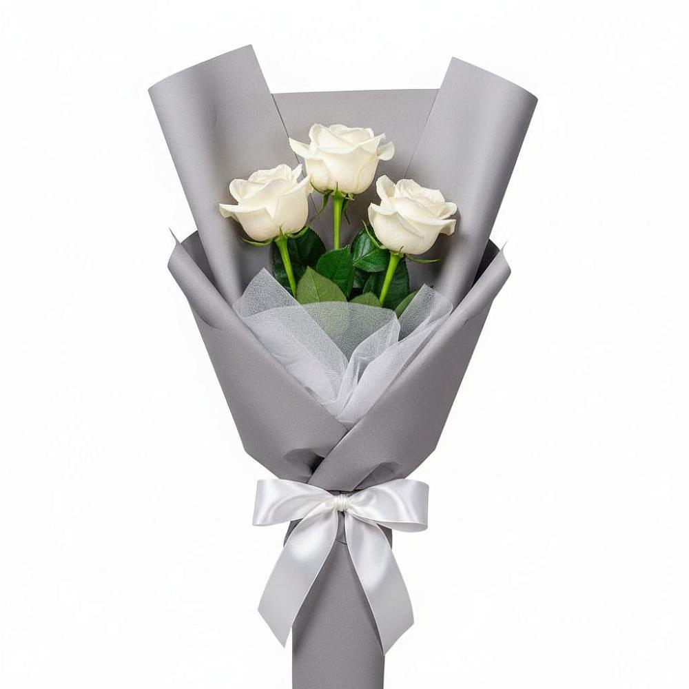 Букет 3 белые розы в Сясьстройске