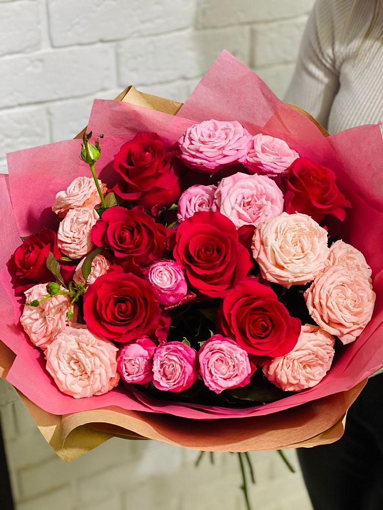 Букет цветов из: Розы в Сясьстройске