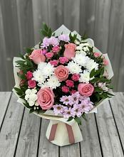Букет цветов из:  Альстромерии, Гвоздики, Розы и Хризантемы #REPLACE_PRED# Сясьстройске