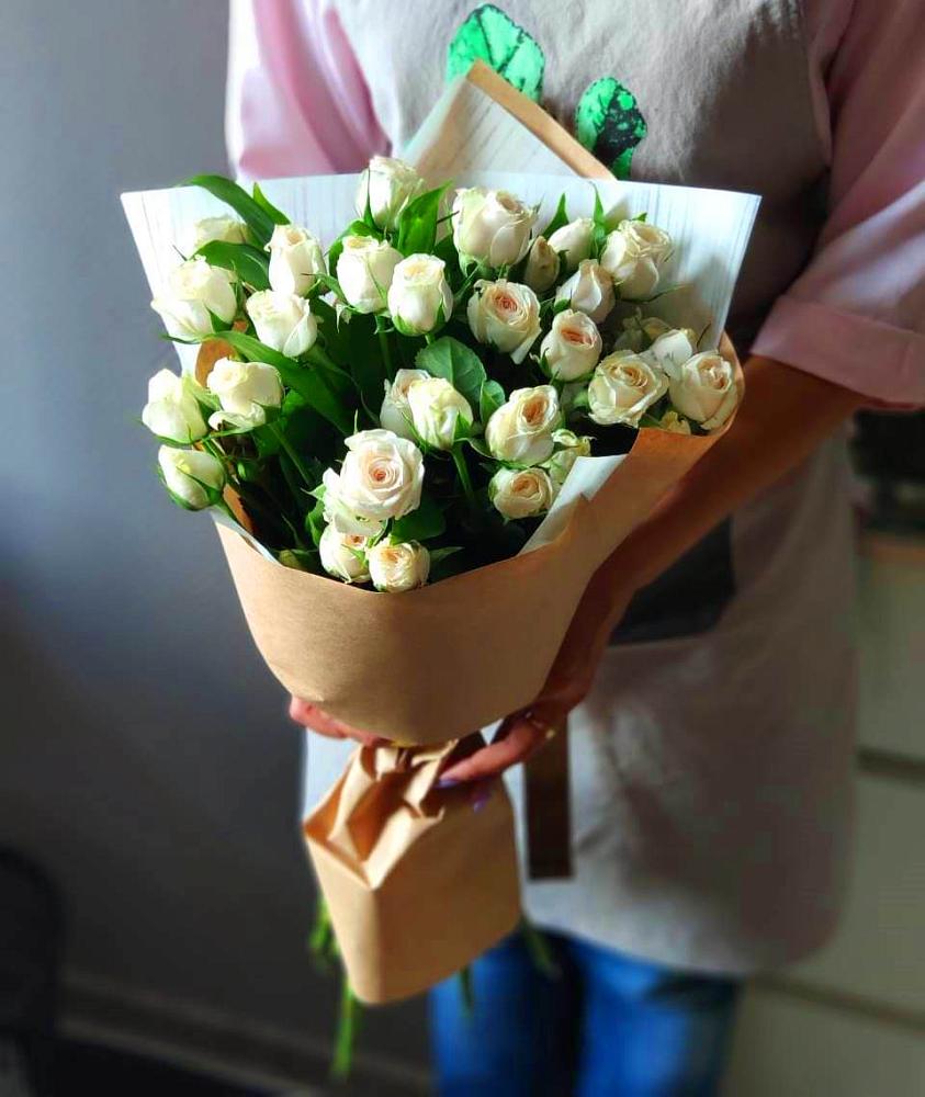 Букет цветов из: Розы в Сясьстройске