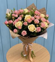 Букет цветов из:  Розы в Сясьстройске
