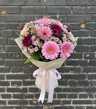 Букет цветов из:  Герберы и Хризантемы в Сясьстройске
